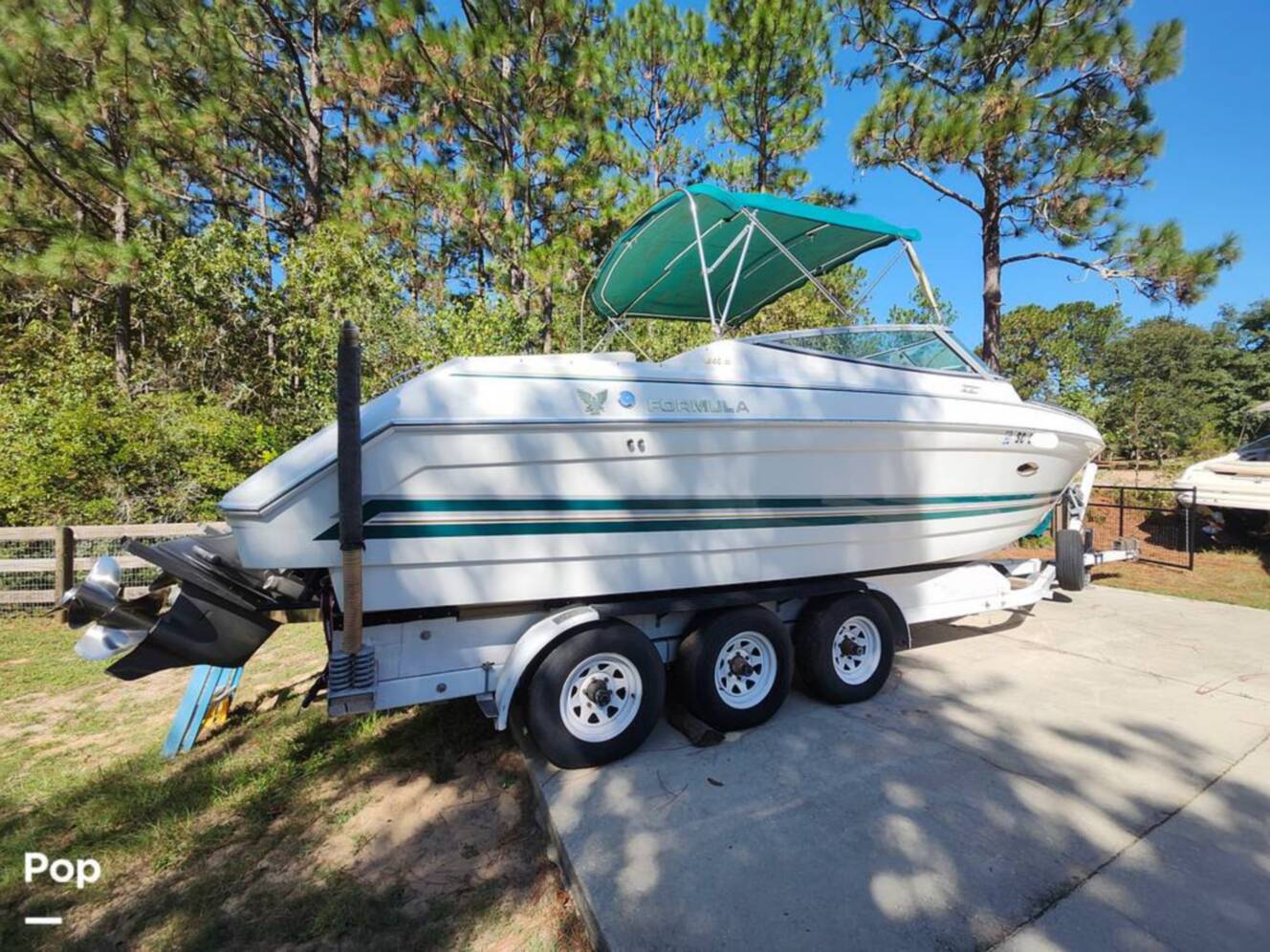 A photo of this 1999 Formula 280SS