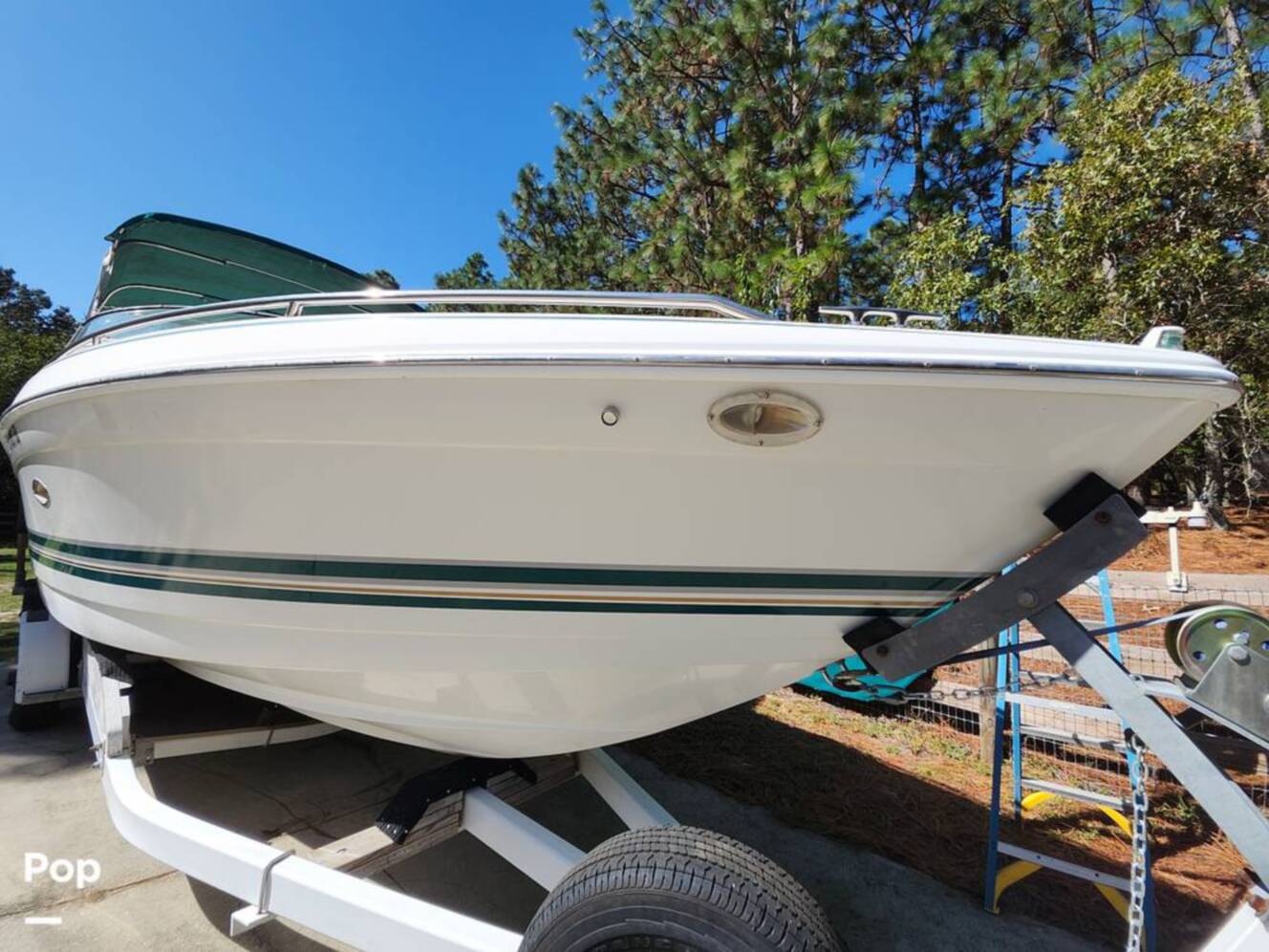 A photo of this 1999 Formula 280SS