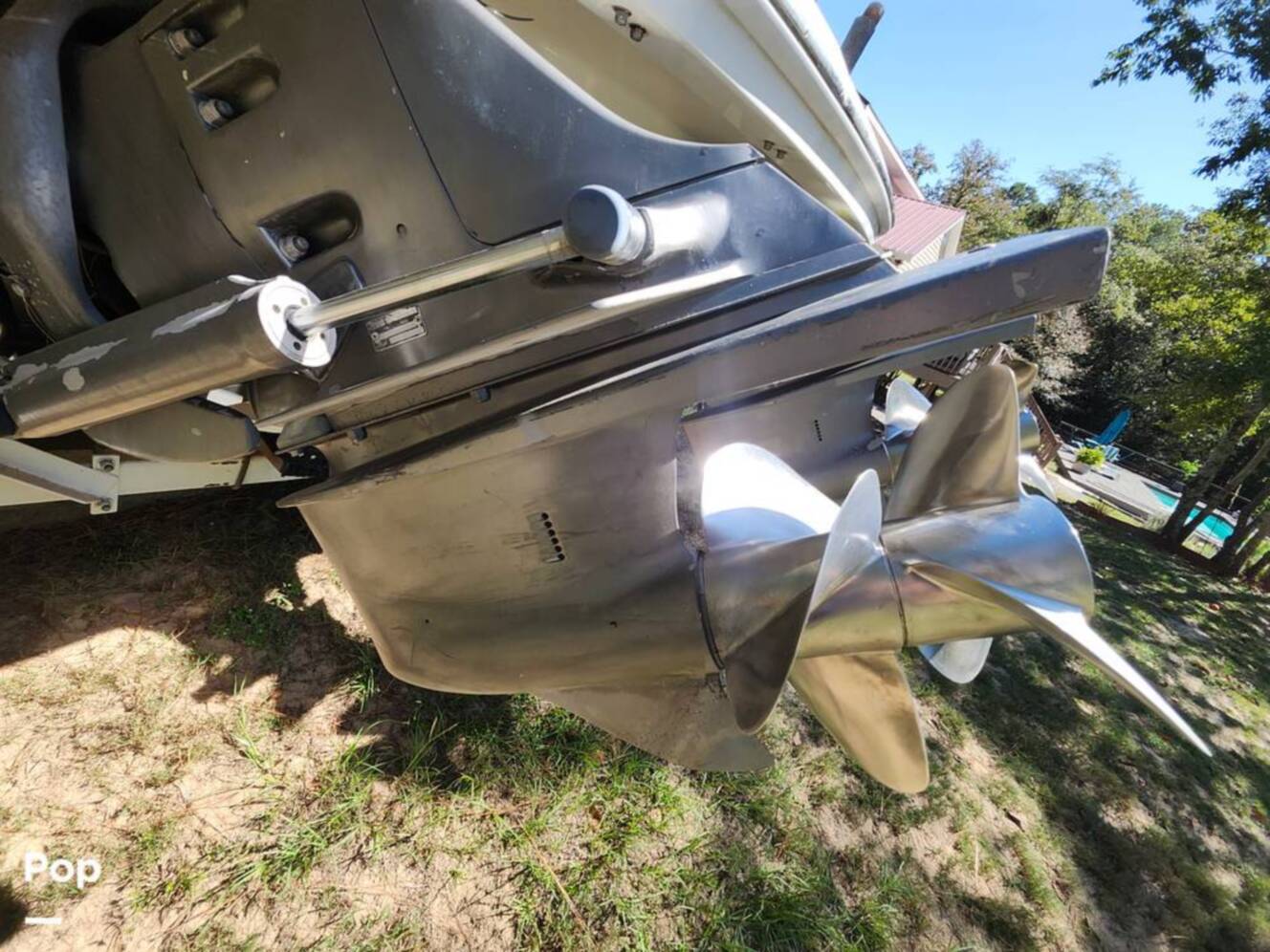 A photo of this 1999 Formula 280SS
