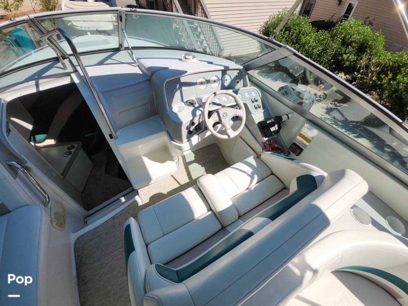 A photo of this 1999 Formula 280SS