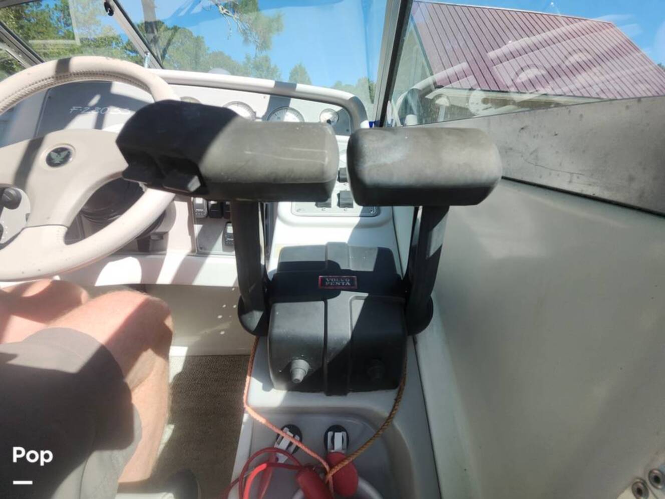 A photo of this 1999 Formula 280SS