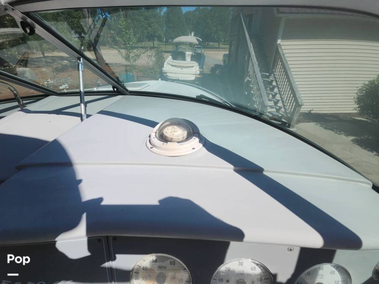 A photo of this 1999 Formula 280SS