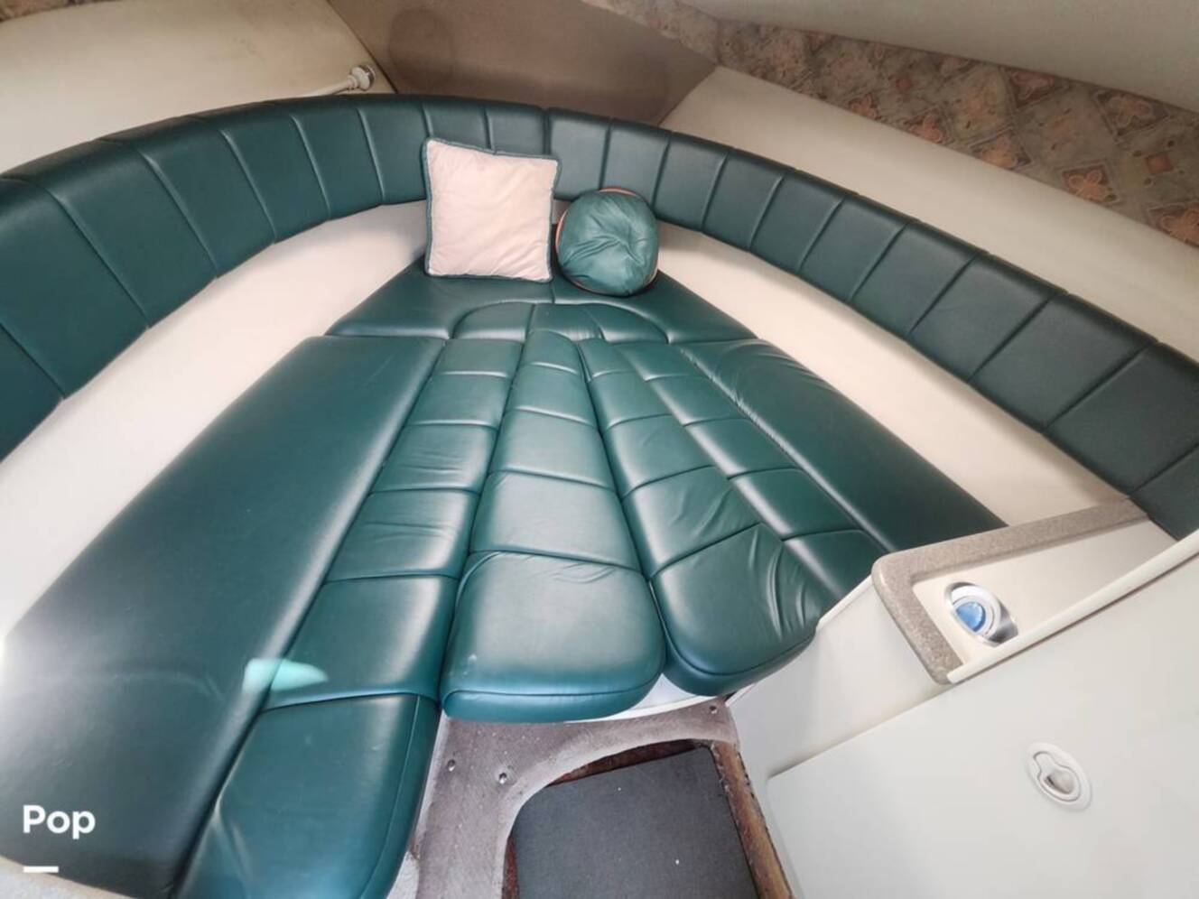 A photo of this 1999 Formula 280SS