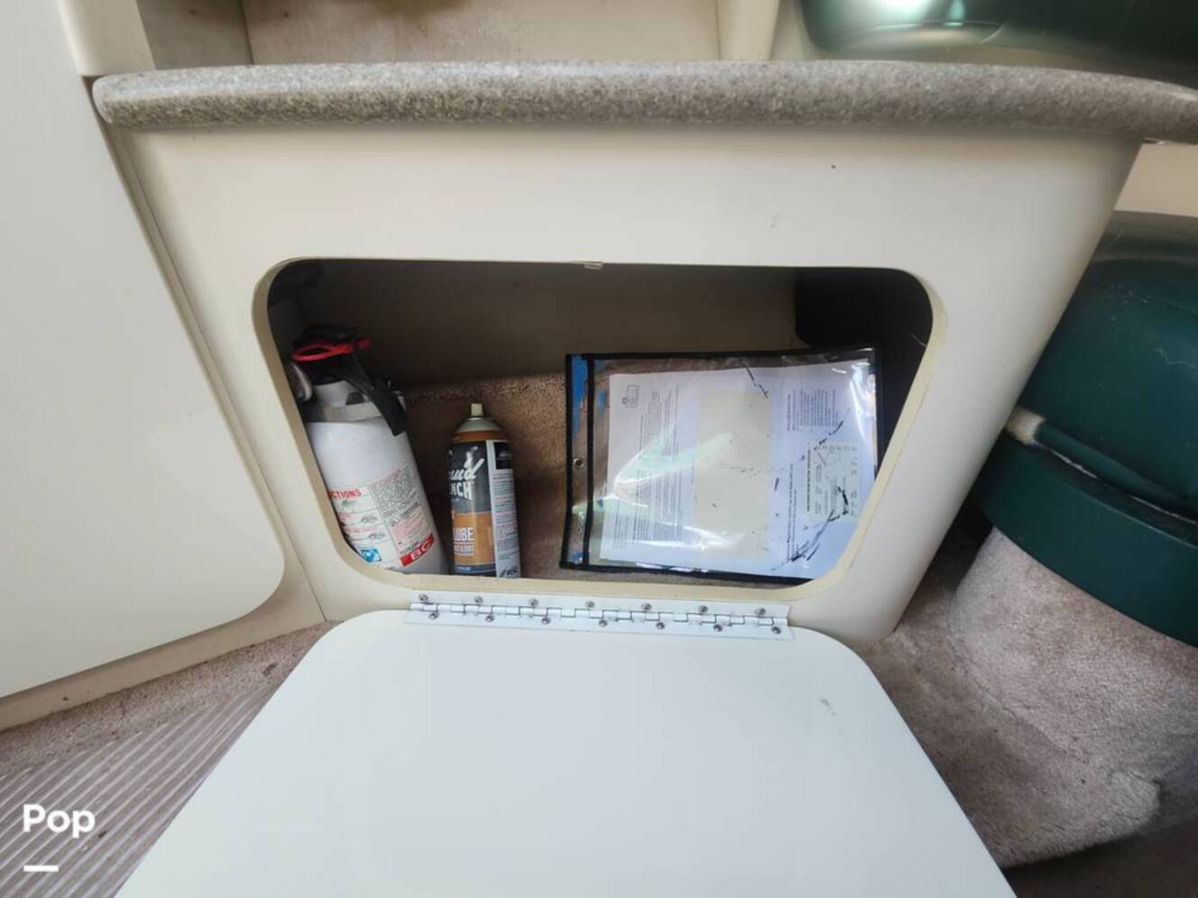 A photo of this 1999 Formula 280SS