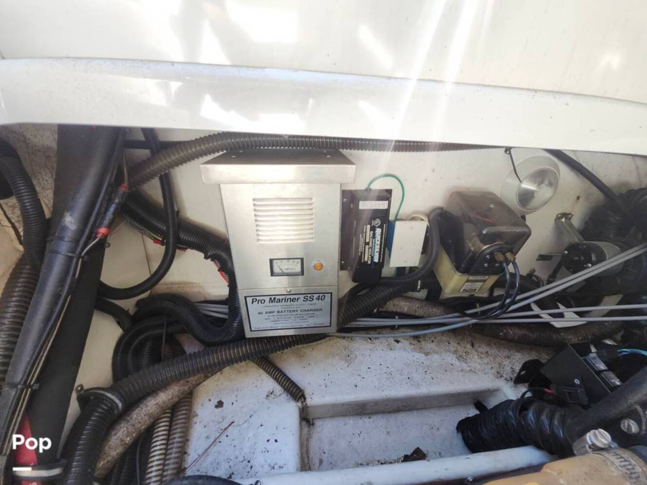 A photo of this 1999 Formula 280SS