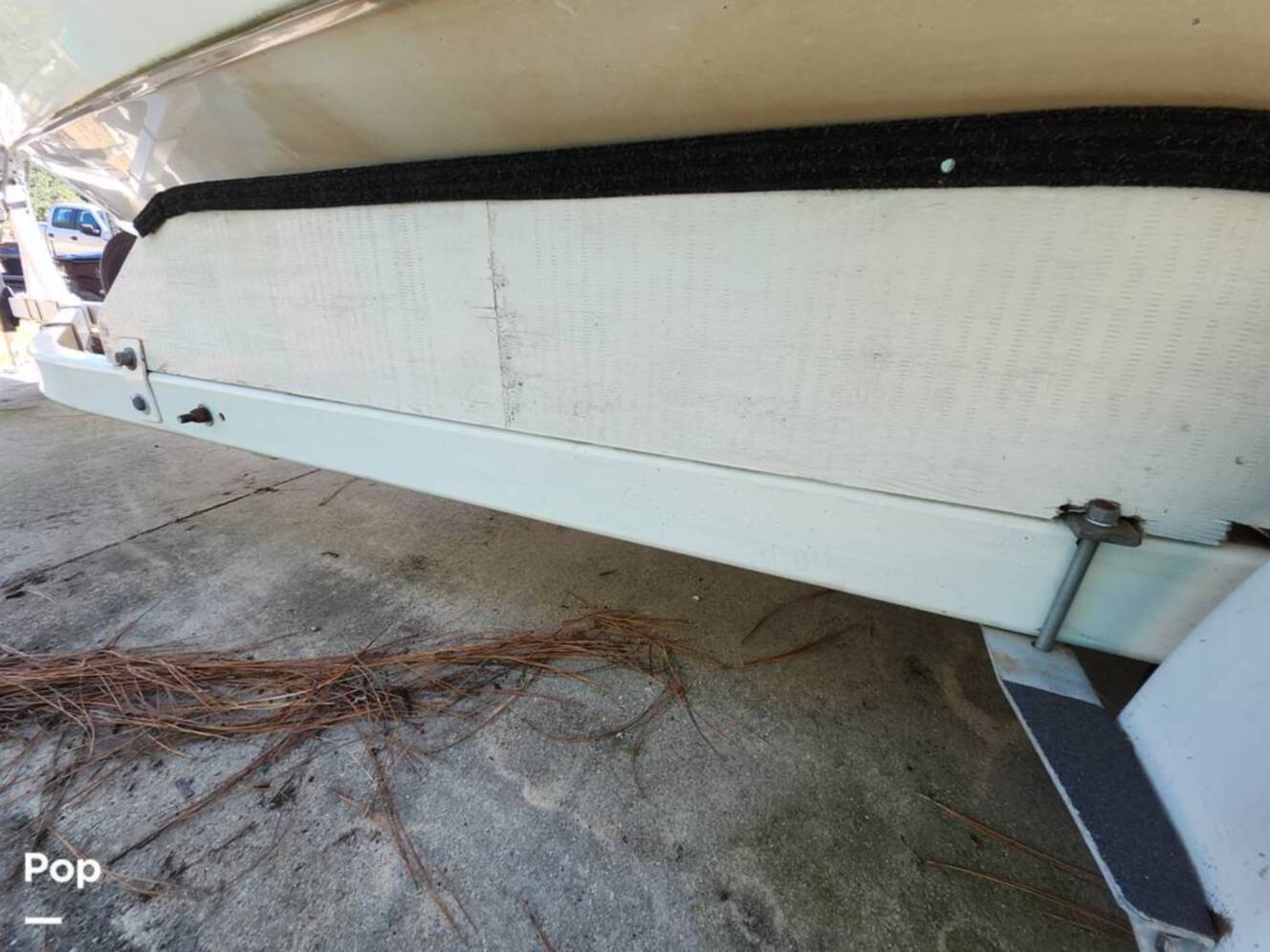 A photo of this 1999 Formula 280SS