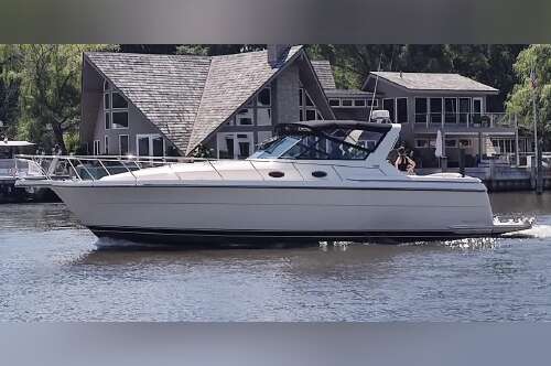 1997 Tiara Yachts 4000 EXPRESS in grand haven MI