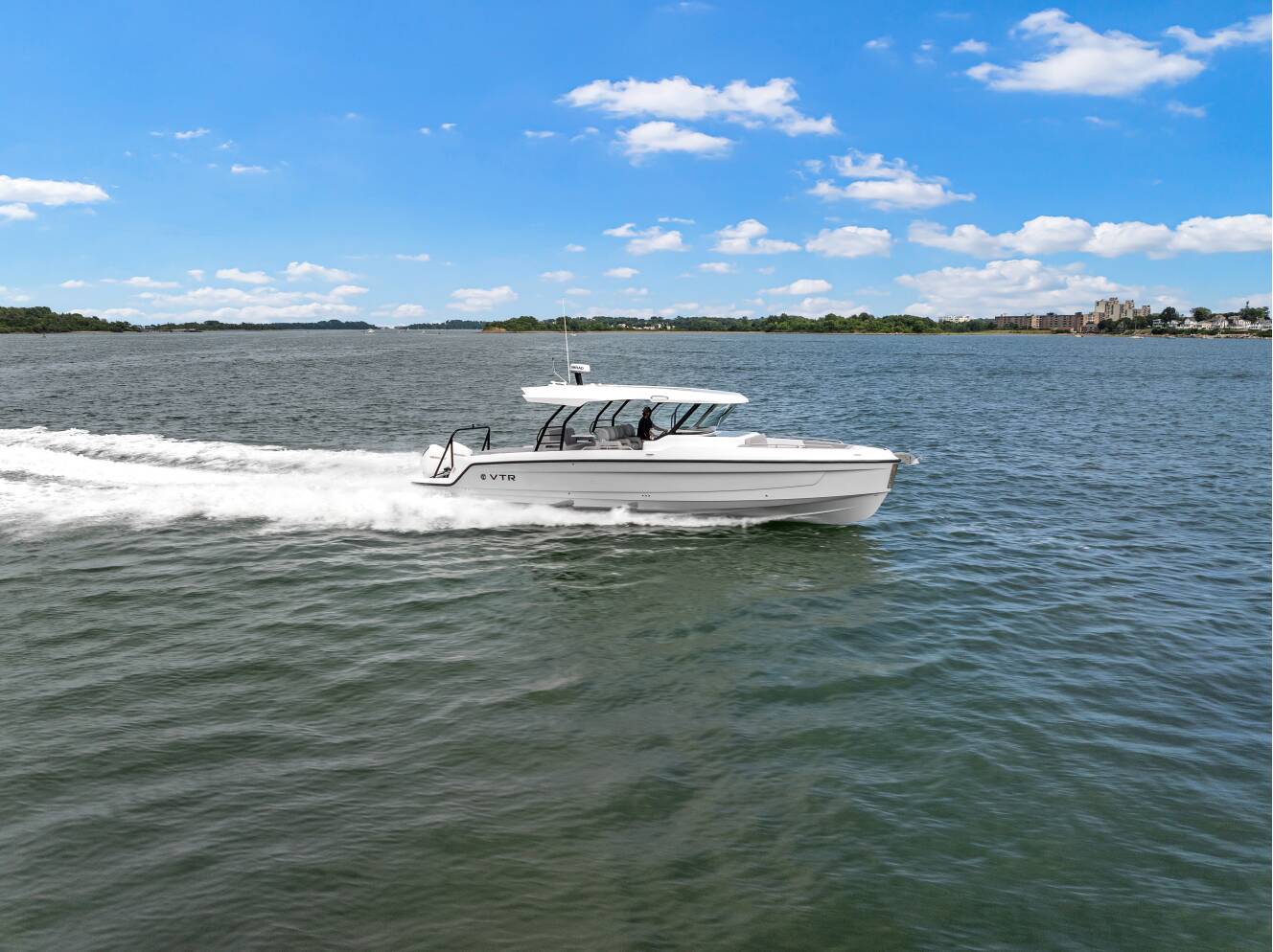 A photo of this 2026 Cruisers Yachts 38 VTR