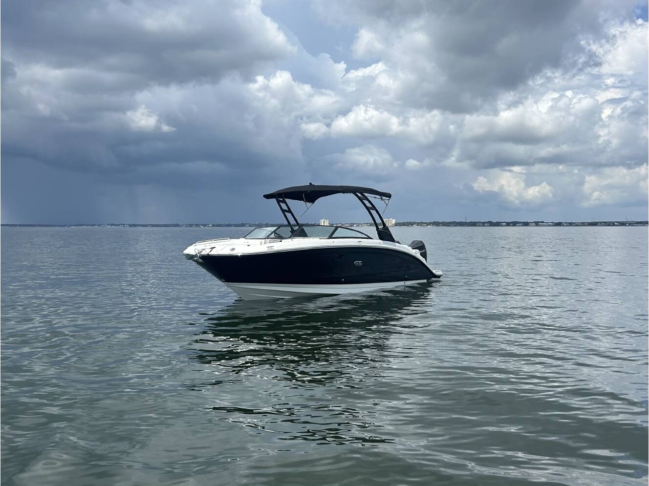 A photo of this 2027 Sea Ray SDX 290 Outboard