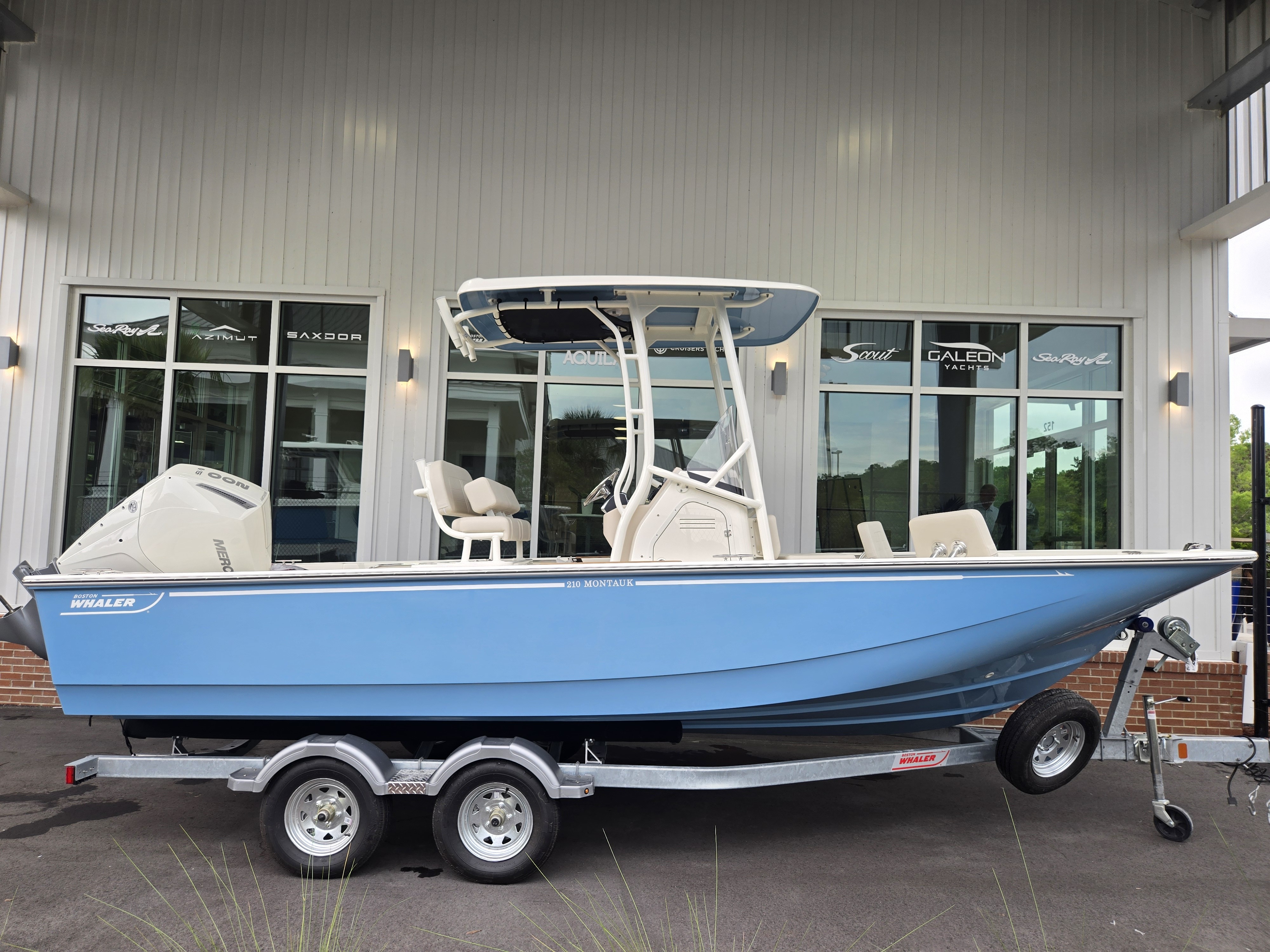 2027 Boston Whaler 210 Montauk in charleston SC