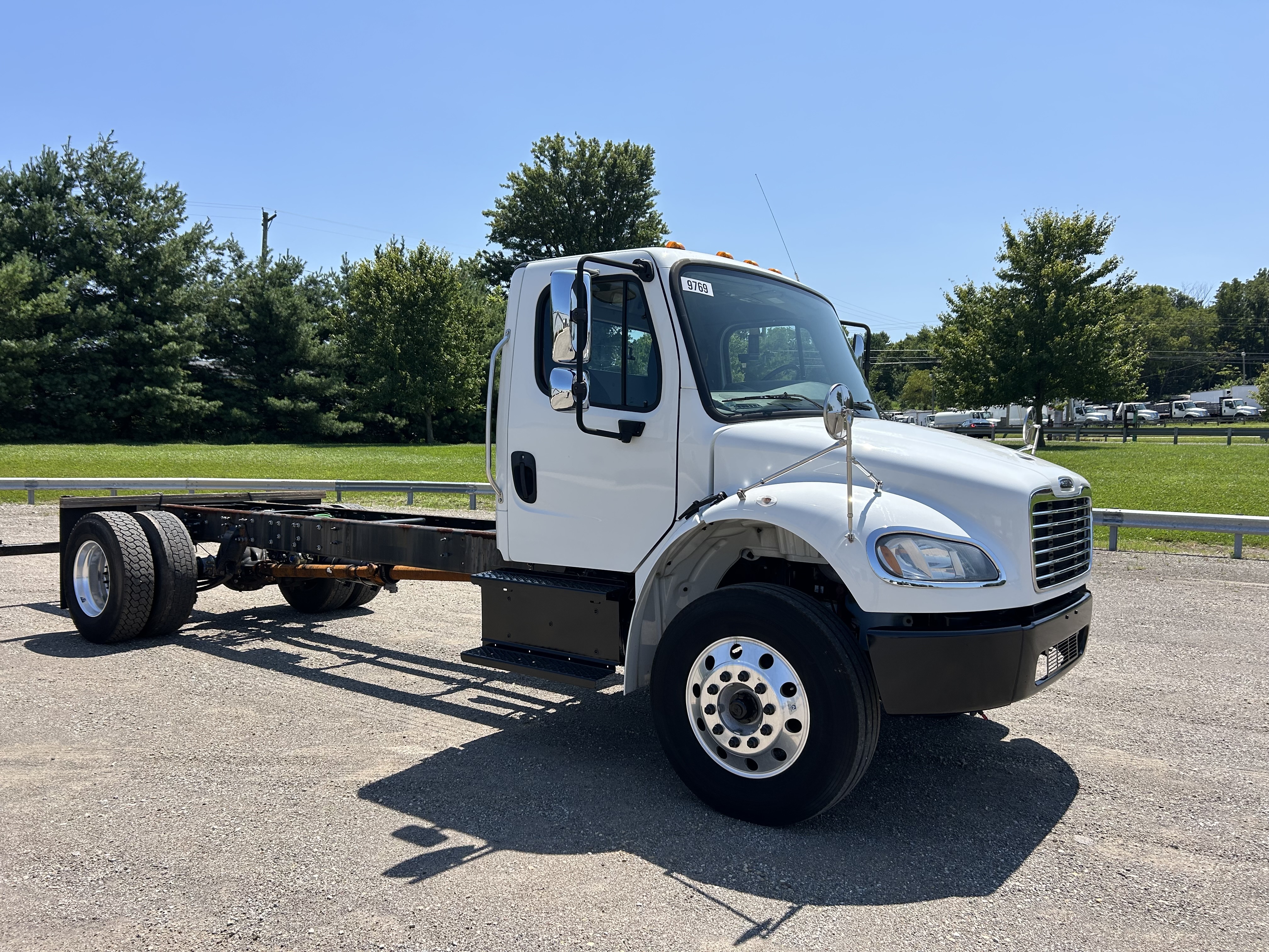 2020 FREIGHTLINER BUSINESS CLASS M2 106 in Mount Vernon, OH