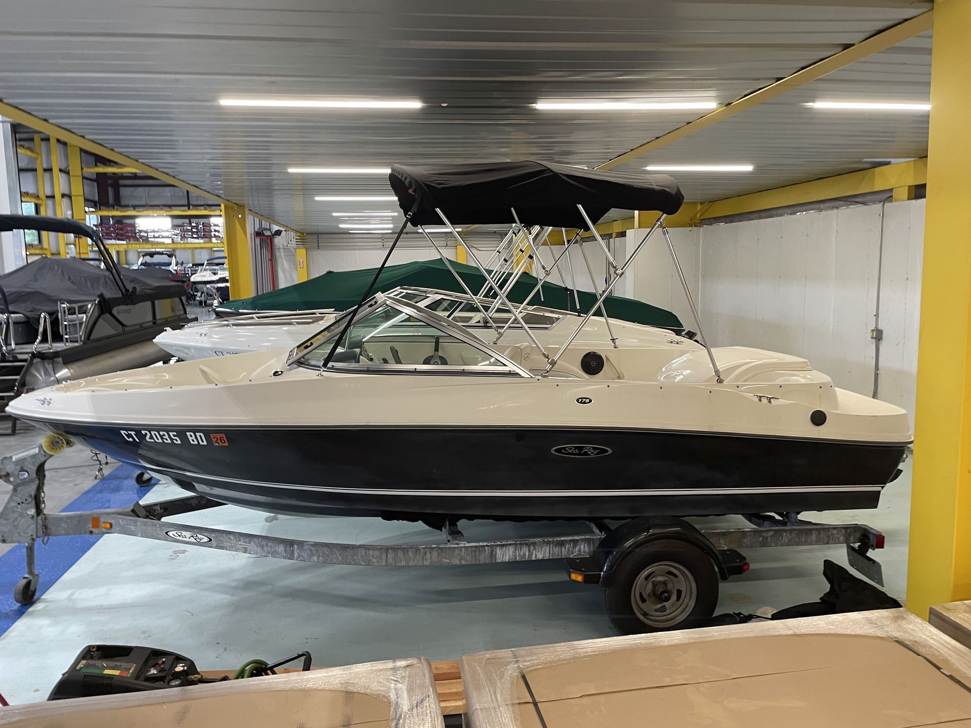 2003 Sea Ray 175 Sport in brookfield CT