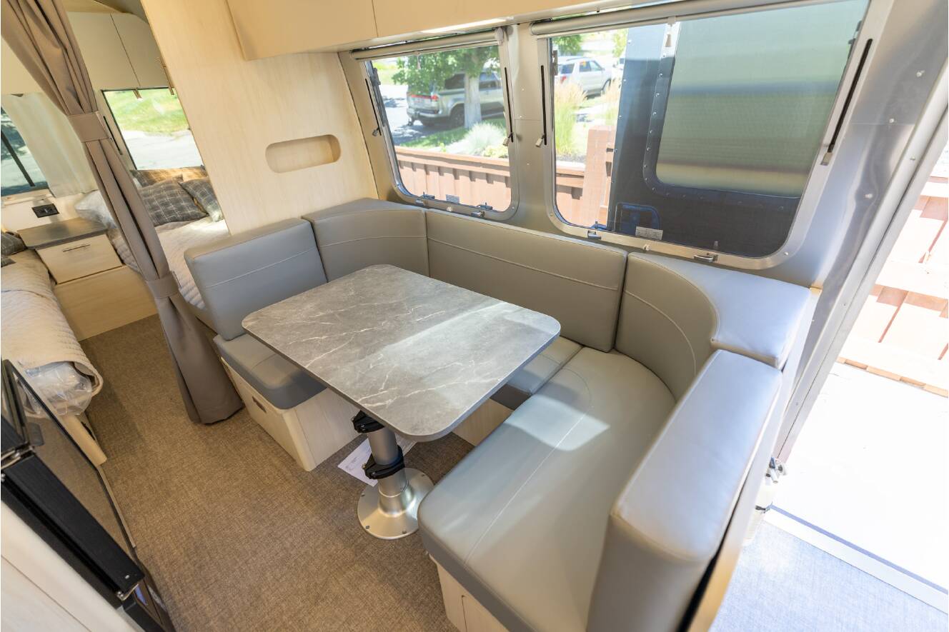 A photo of this 2025 Airstream FLYING CLOUD 23FB TWIN