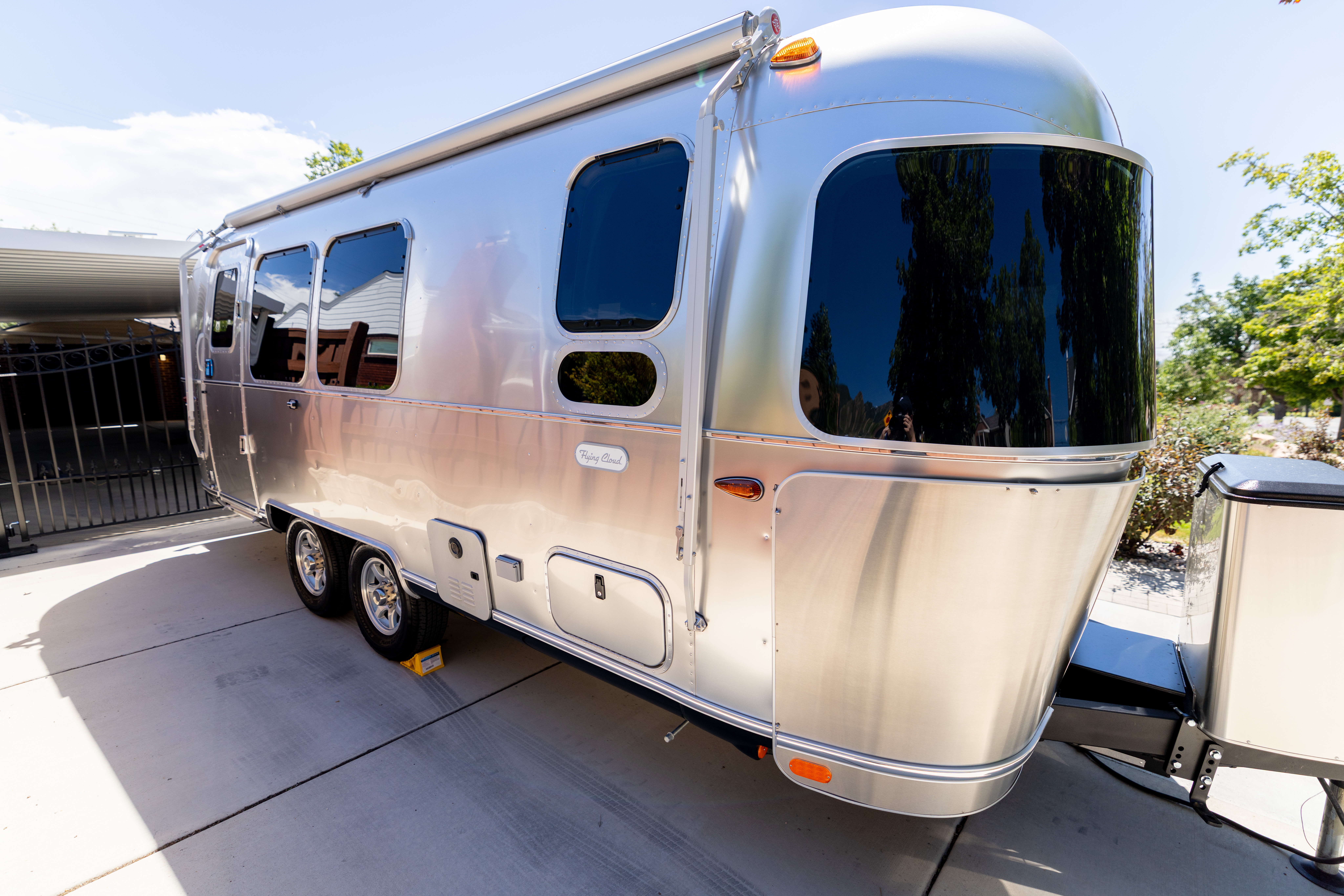 2025 Airstream FLYING CLOUD 23FB TWIN RV