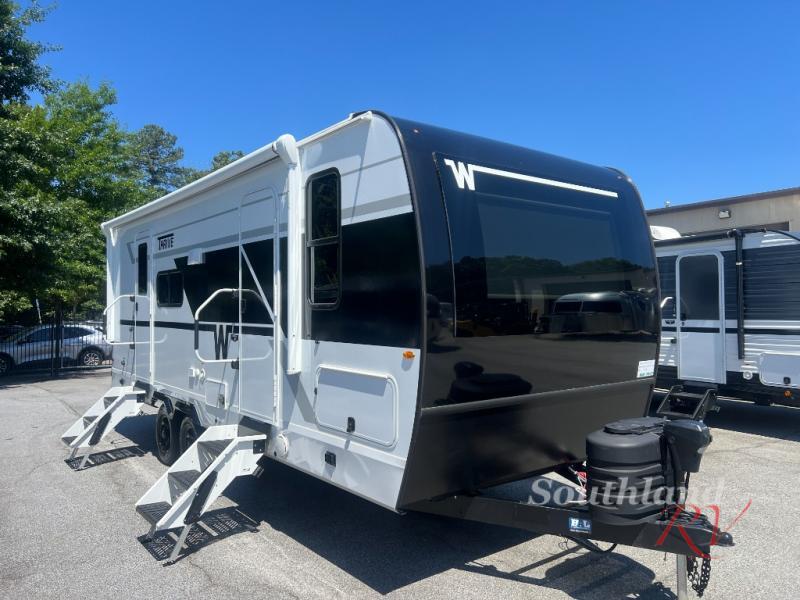 2026 Winnebago Thrive 22RBS RV