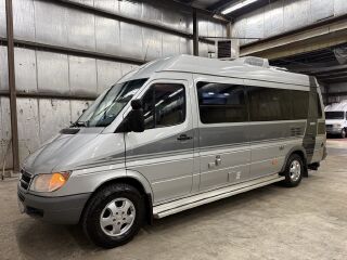 2006 AIRSTREAM PARKWAY