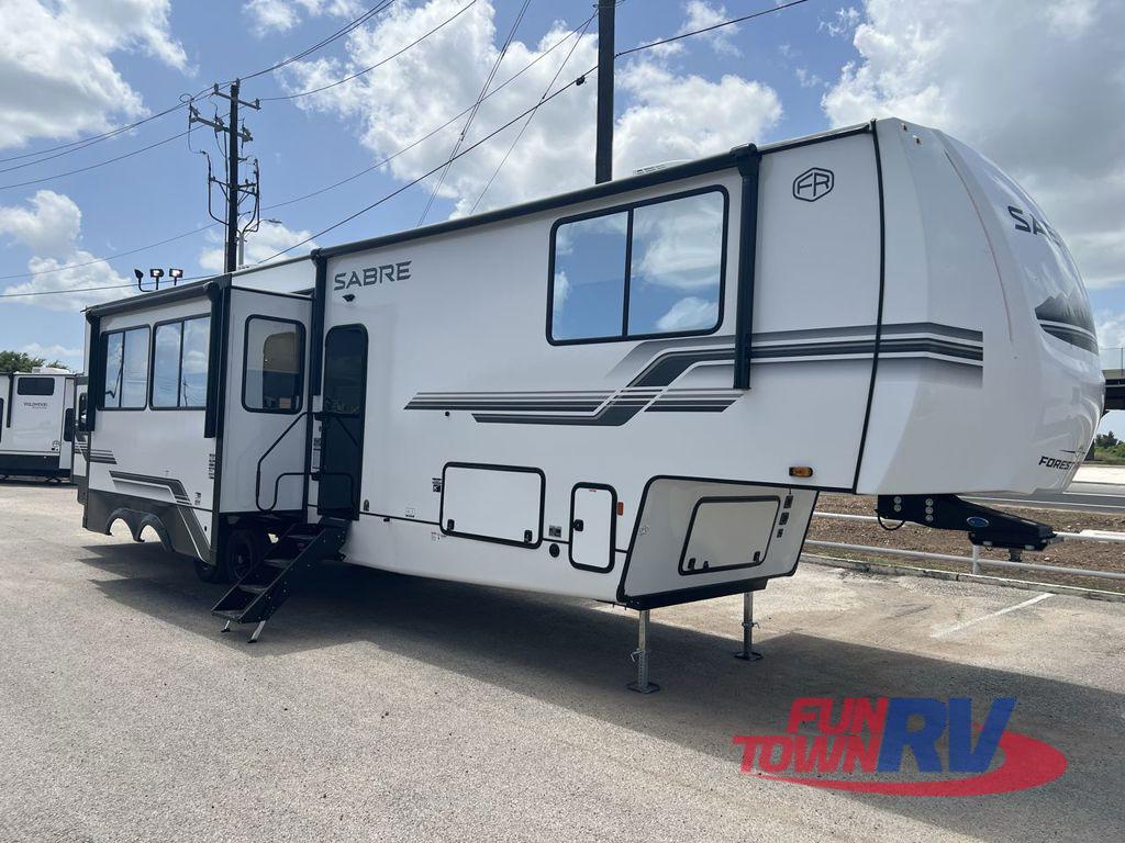 2027 Forest River Rv Sabre 36DBB in hewitt TX