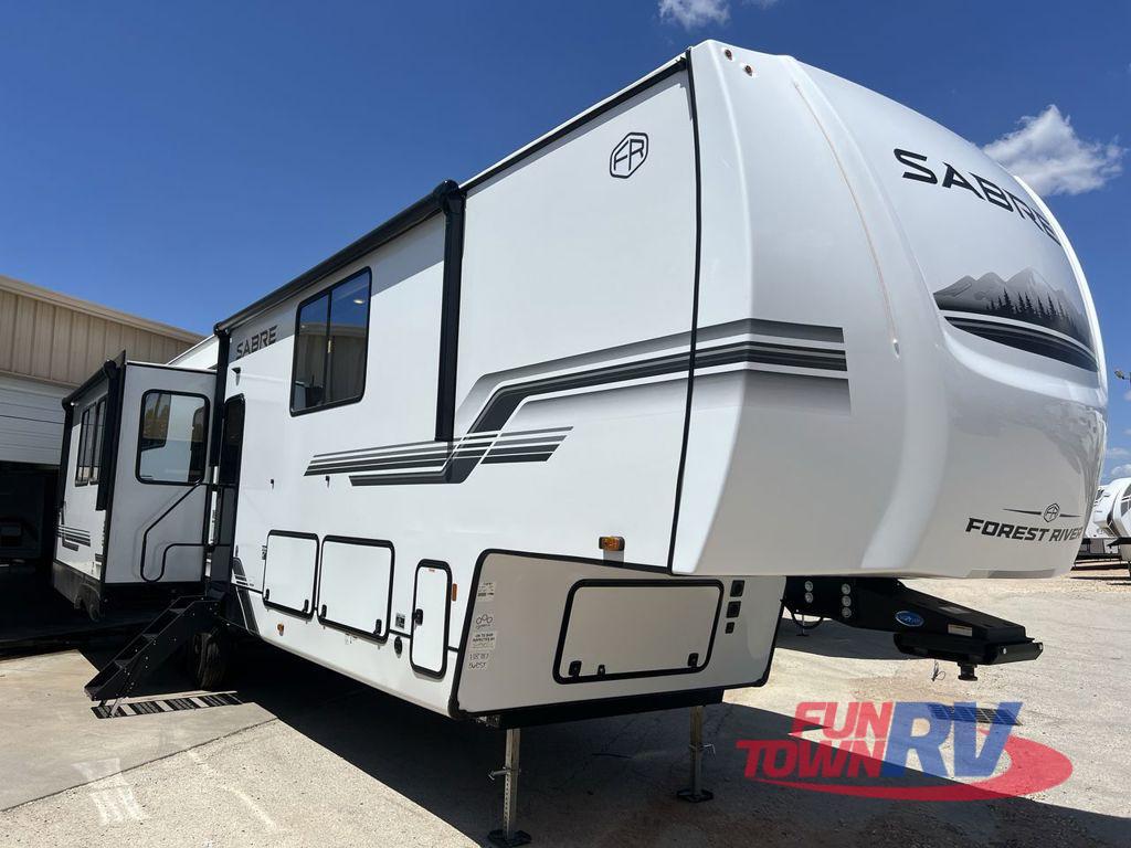 2027 Forest River Rv Sabre 36EST in giddings TX