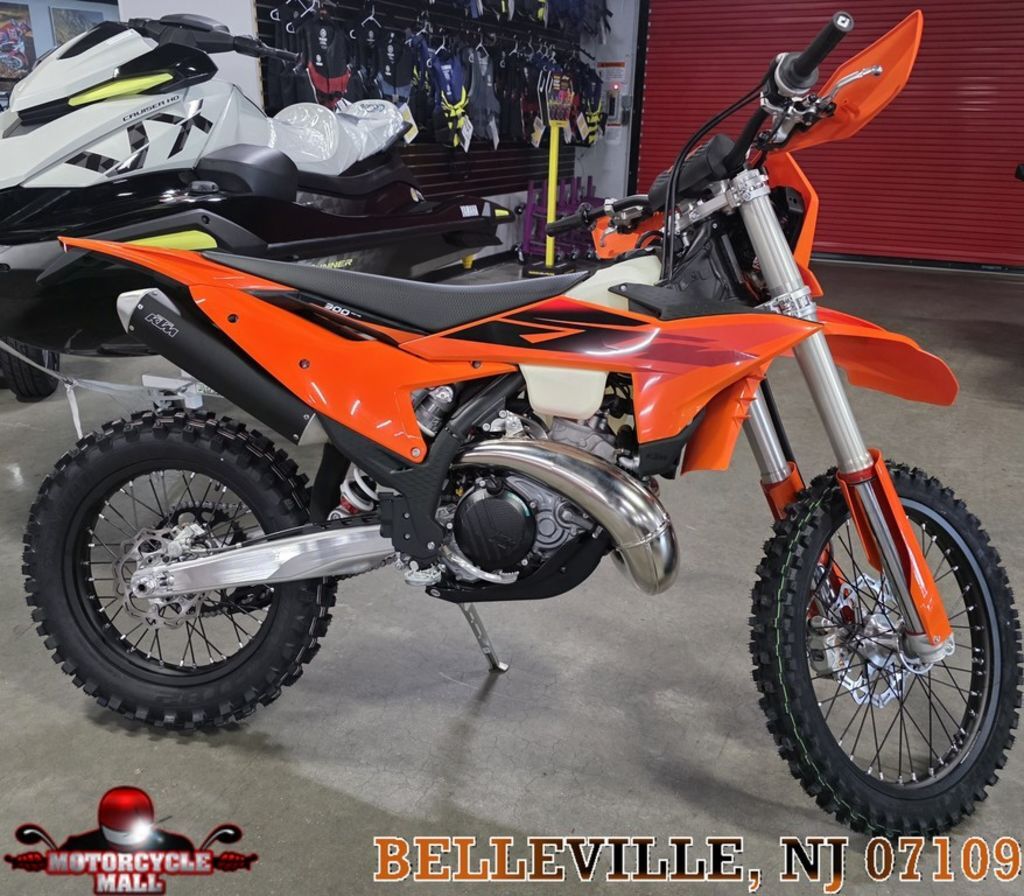 2027 KTM 300 XC-W XC-W in Belleville, NJ