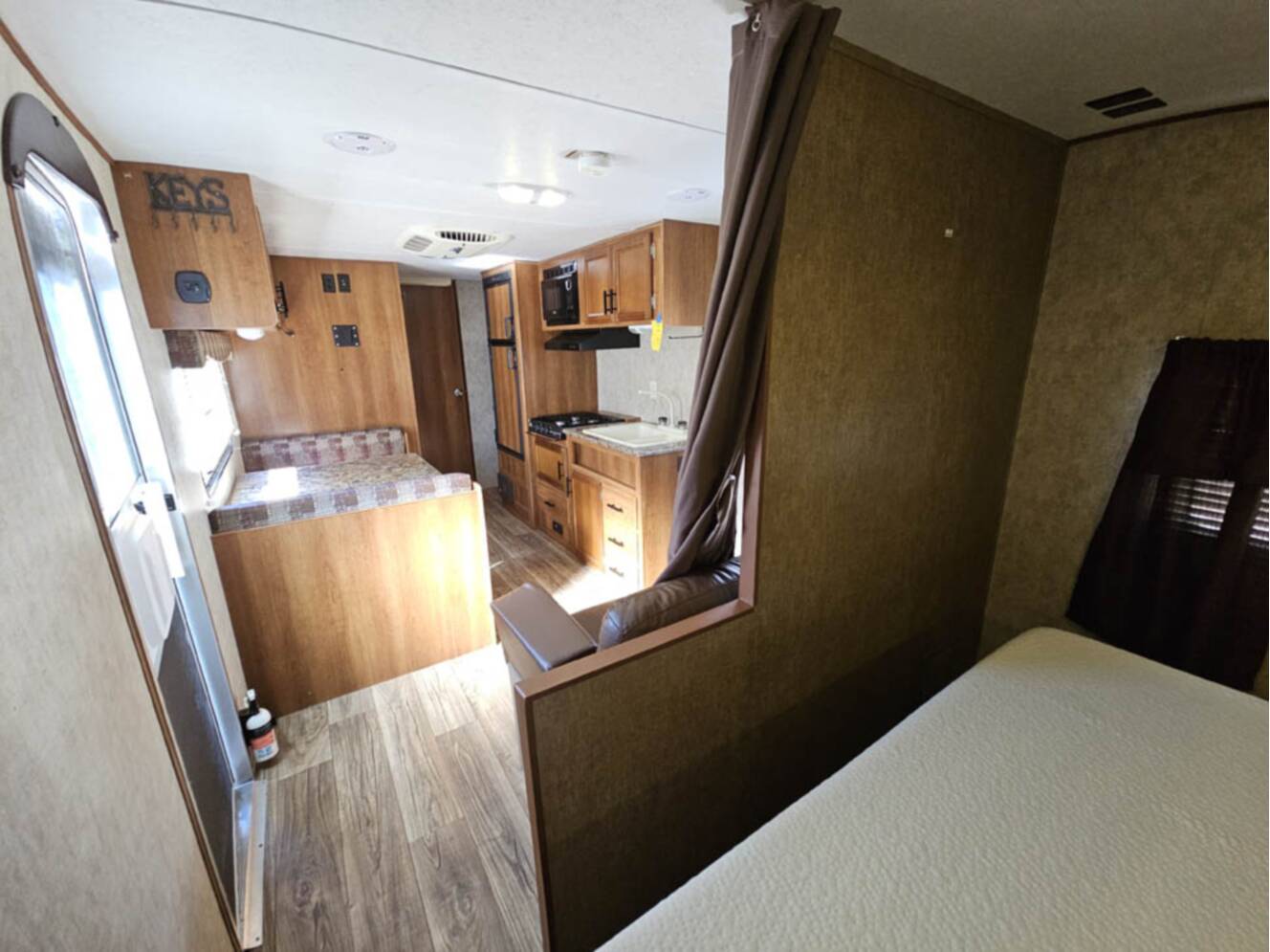 A photo of this 2016 Prime Time Avenger 26BB