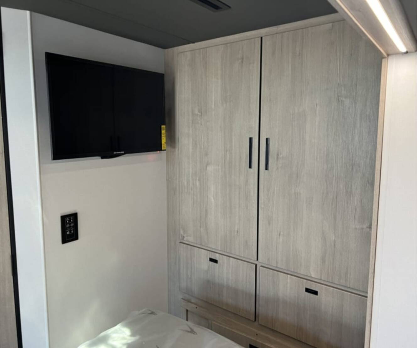 A photo of this 2026 Grand Design LINEAGE SERIES M 25FW-FBP