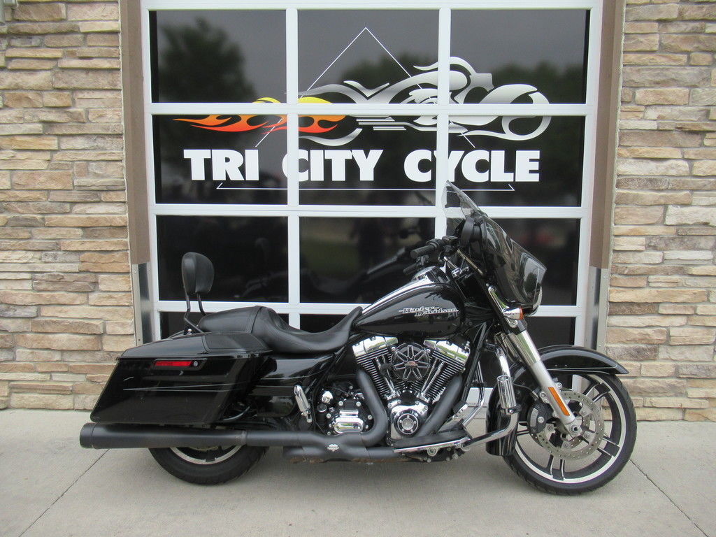 2016 Harley-Davidson® FLHXS - Street Glide® Special SPECIAL in Loveland, CO