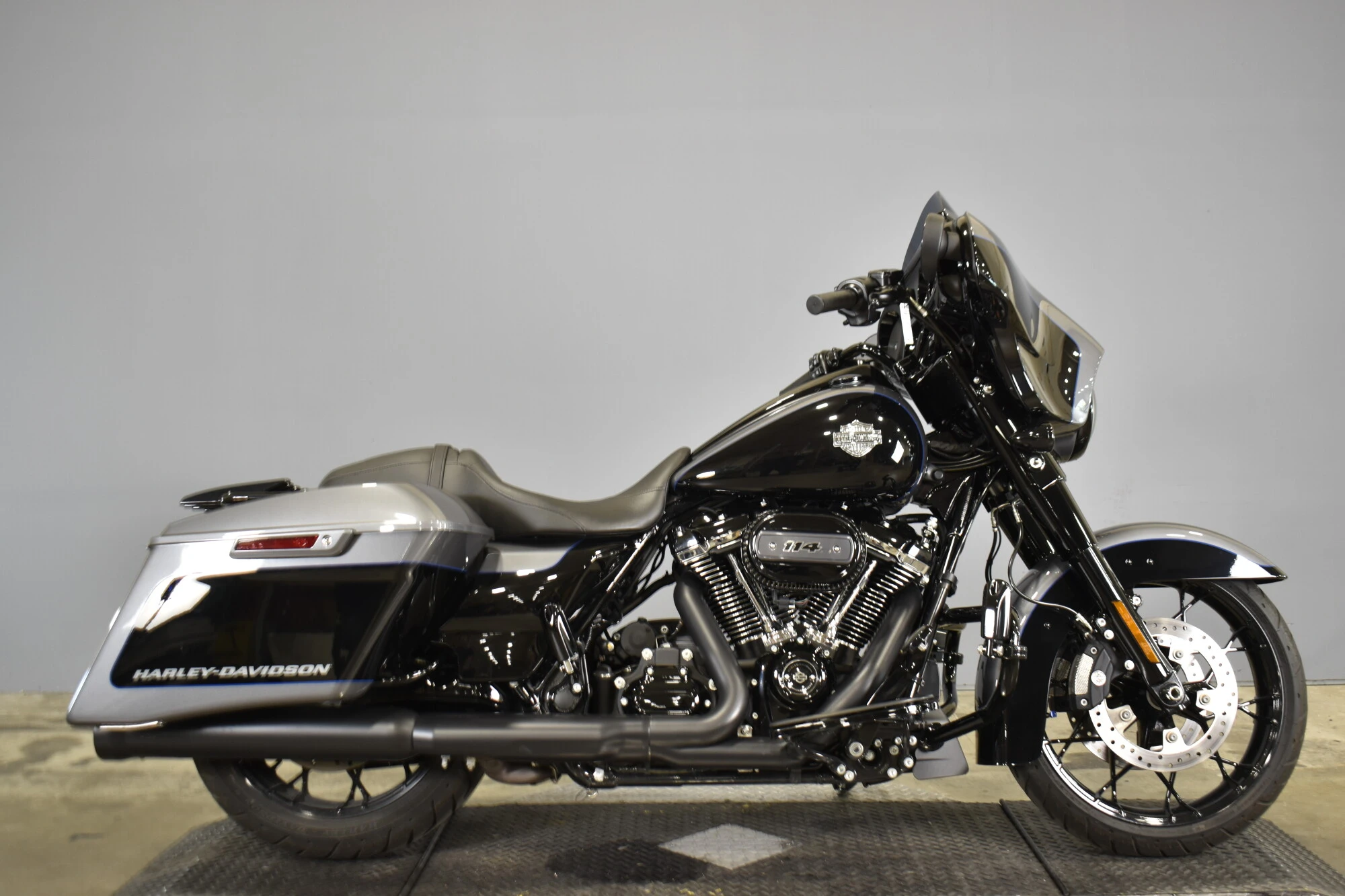 2021 Harley-Davidson Street Glide Special