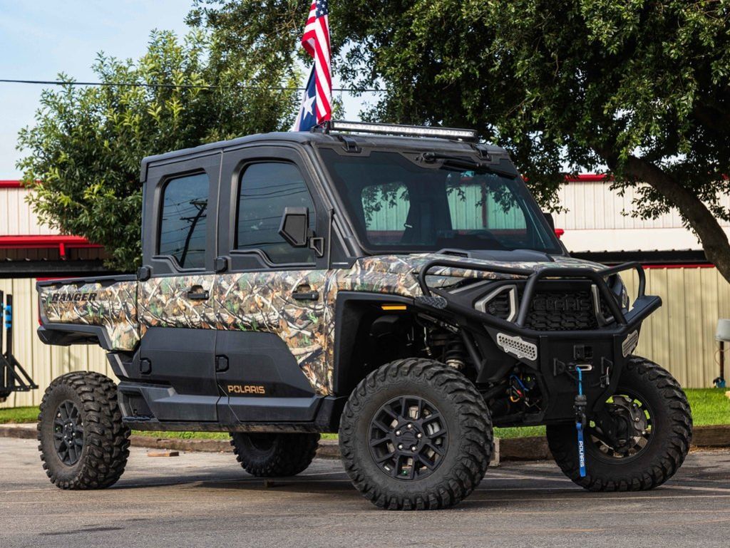 2025 Polaris® Ranger Crew XD 1500 NorthStar Ultimate Polaris Pursuit  in new braunfels TX