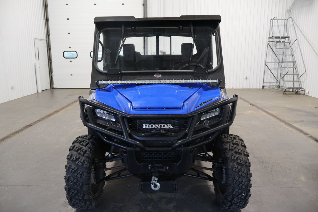2021 Honda® 1000 Pioneer DLX BASE in kalamazoo MI