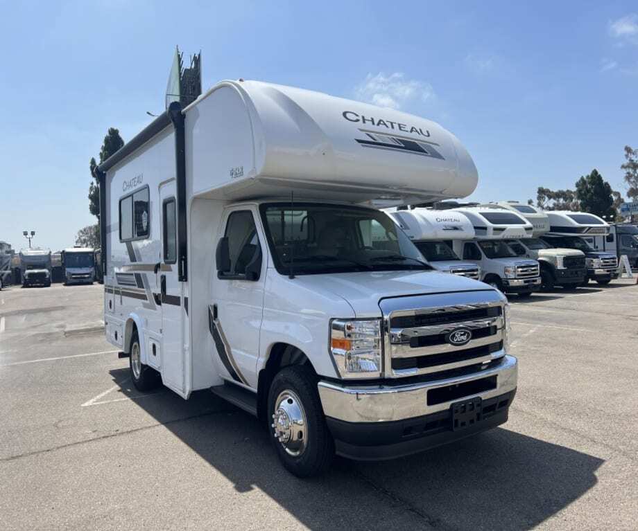 2027 Thor Motor Coach CHATEAU 19X RV