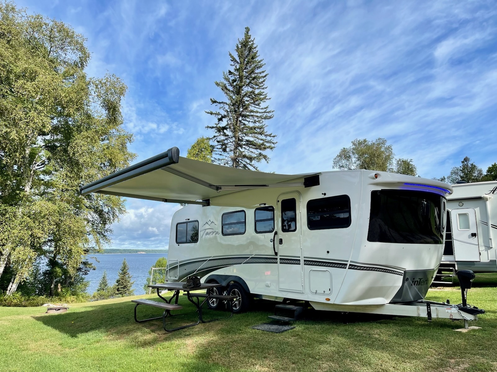 2021 Intech AUCTA OASIS RV