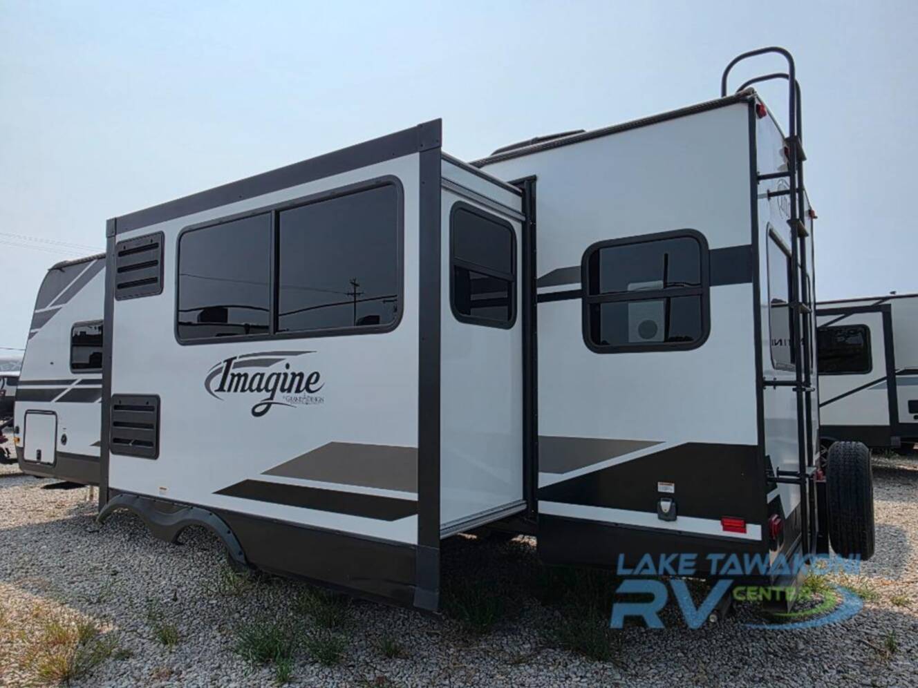 A photo of this 2020 Grand Design Imagine 2500RL