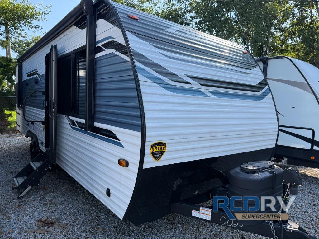 2024 Crossroads Rv Zinger Lite ZR259FL in heath OH