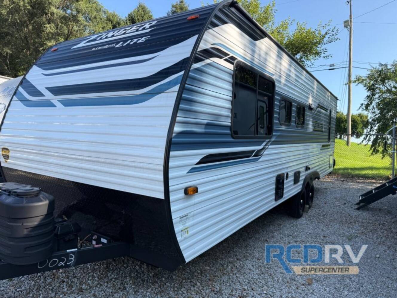 A photo of this 2024 Crossroads Rv Zinger Lite ZR259FL