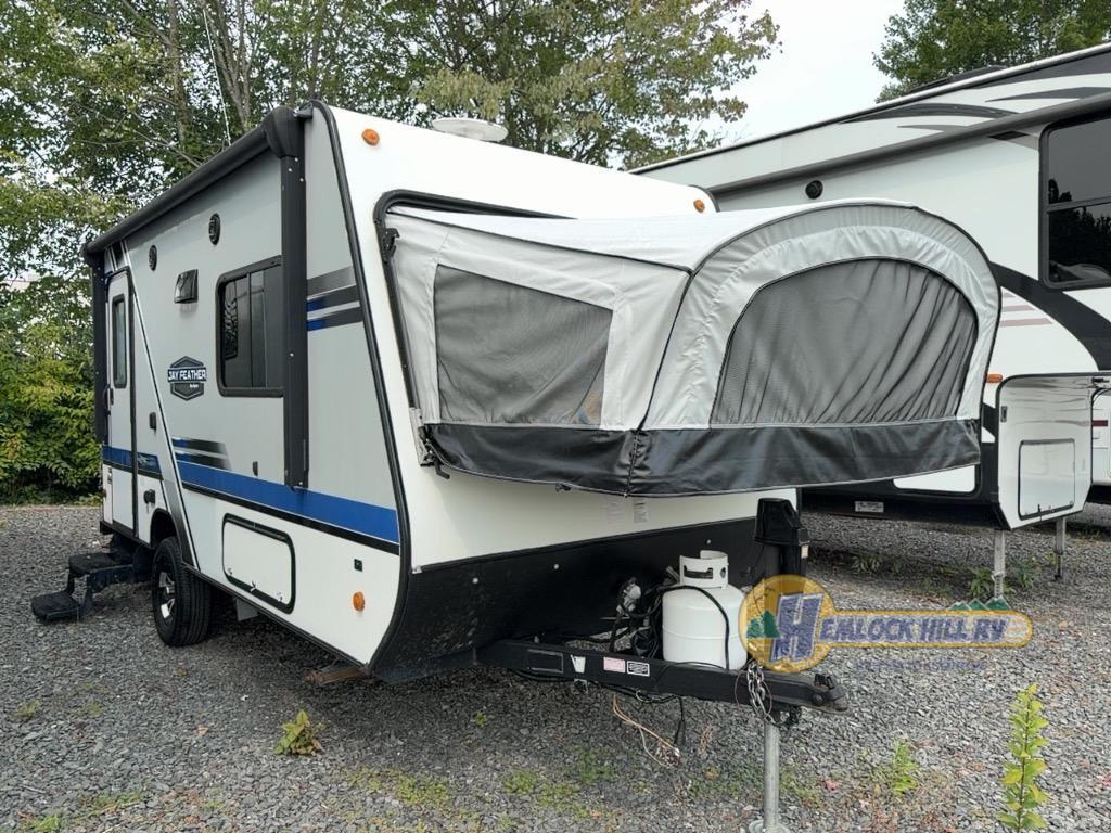2018 Jayco Jay Feather 7 16XRB in southington CT