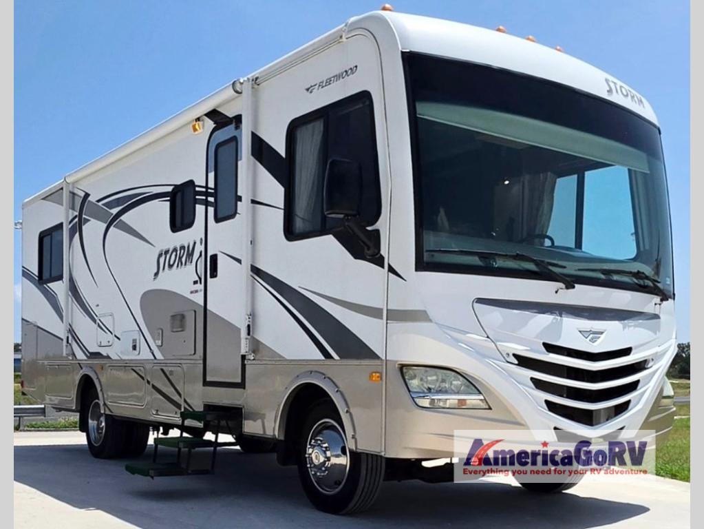 2011 Fleetwood Rv Storm 28MS in comfort TX