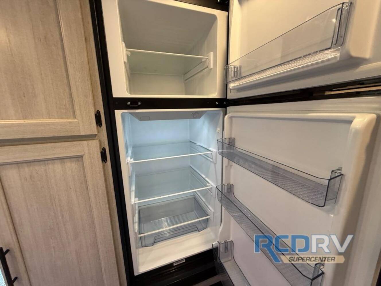 A photo of this 2024 Crossroads Rv Zinger Lite ZR259FL