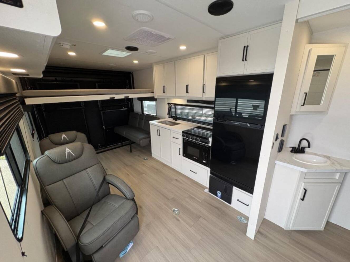 A photo of this 2026 Grand Design Momentum MAV 22MAV