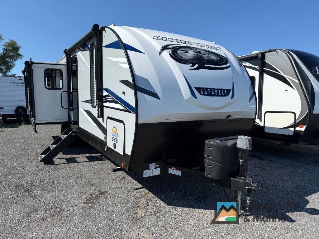 2022 Forest River Rv Cherokee Alpha Wolf 26RL-L in farmington NY