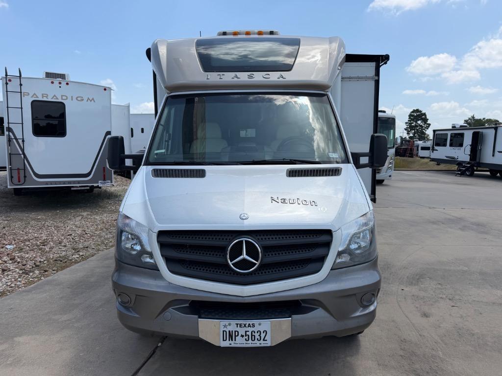 2015 Itasca Navion 24V in north willis TX