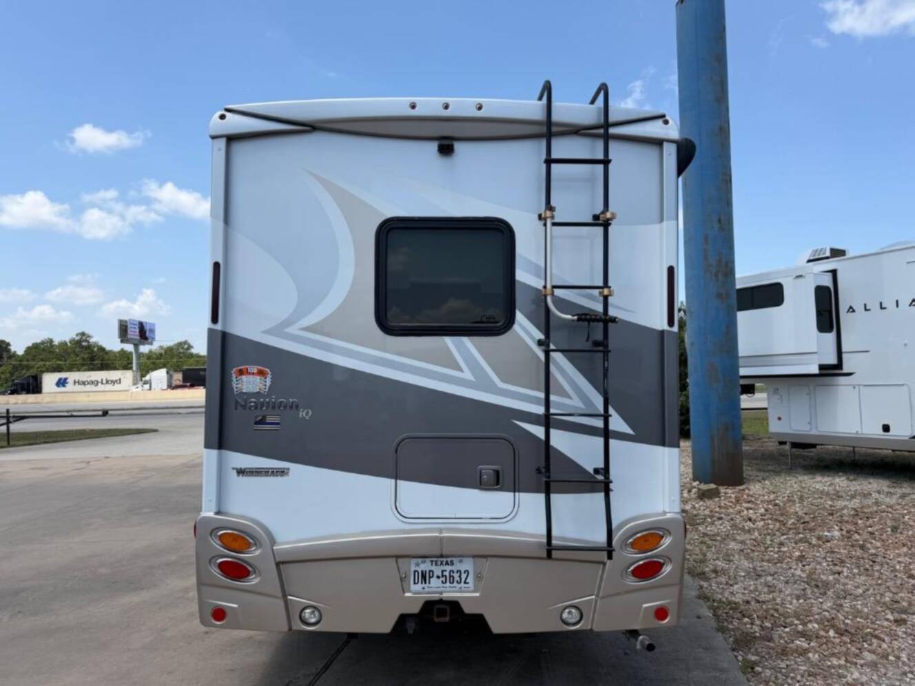 A photo of this 2015 Itasca Navion 24V