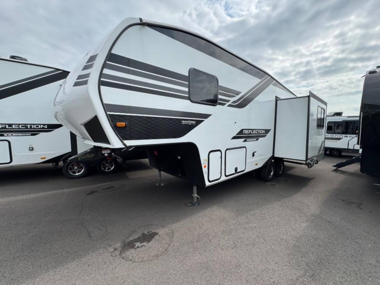 A photo of this 2026 Grand Design Reflection 100 Series 24RL