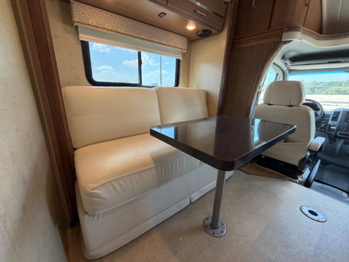 A photo of this 2015 Itasca Navion 24V
