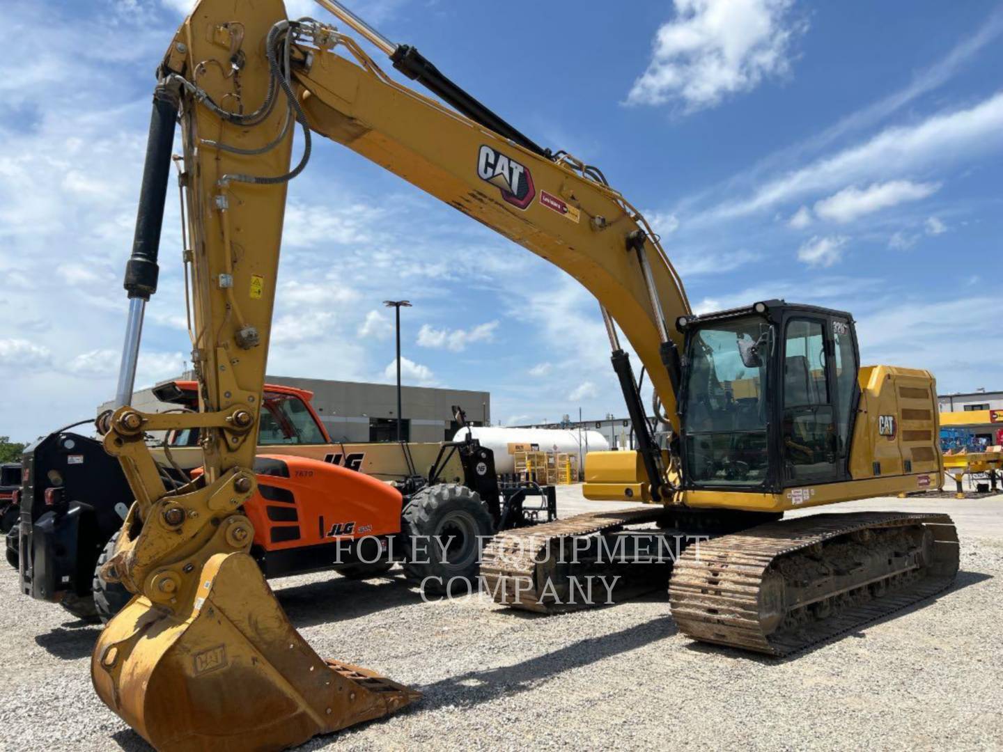 2022 CAT 320-079X in Olathe, KS