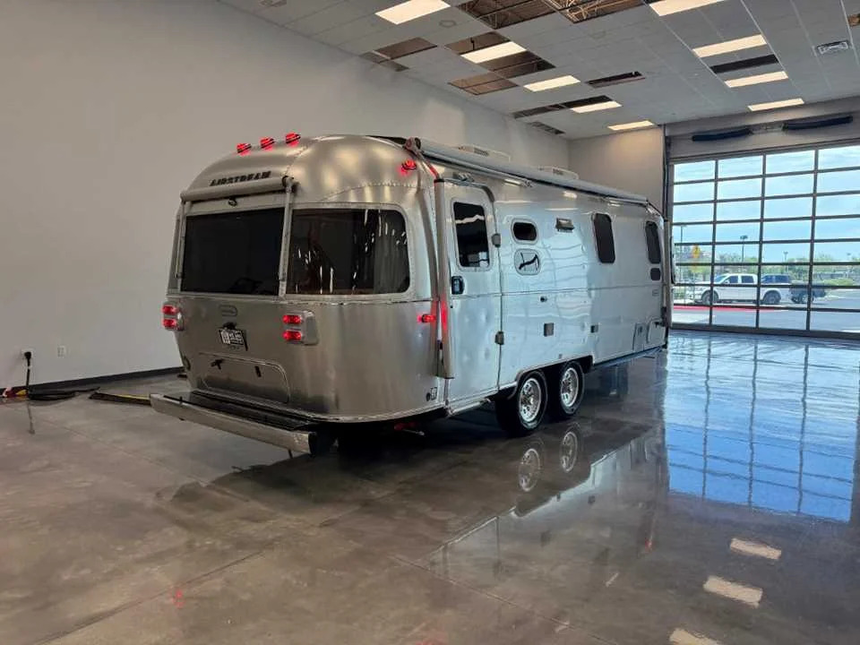 2026 Airstream GLOBETROTTER 25FB in chandler AZ