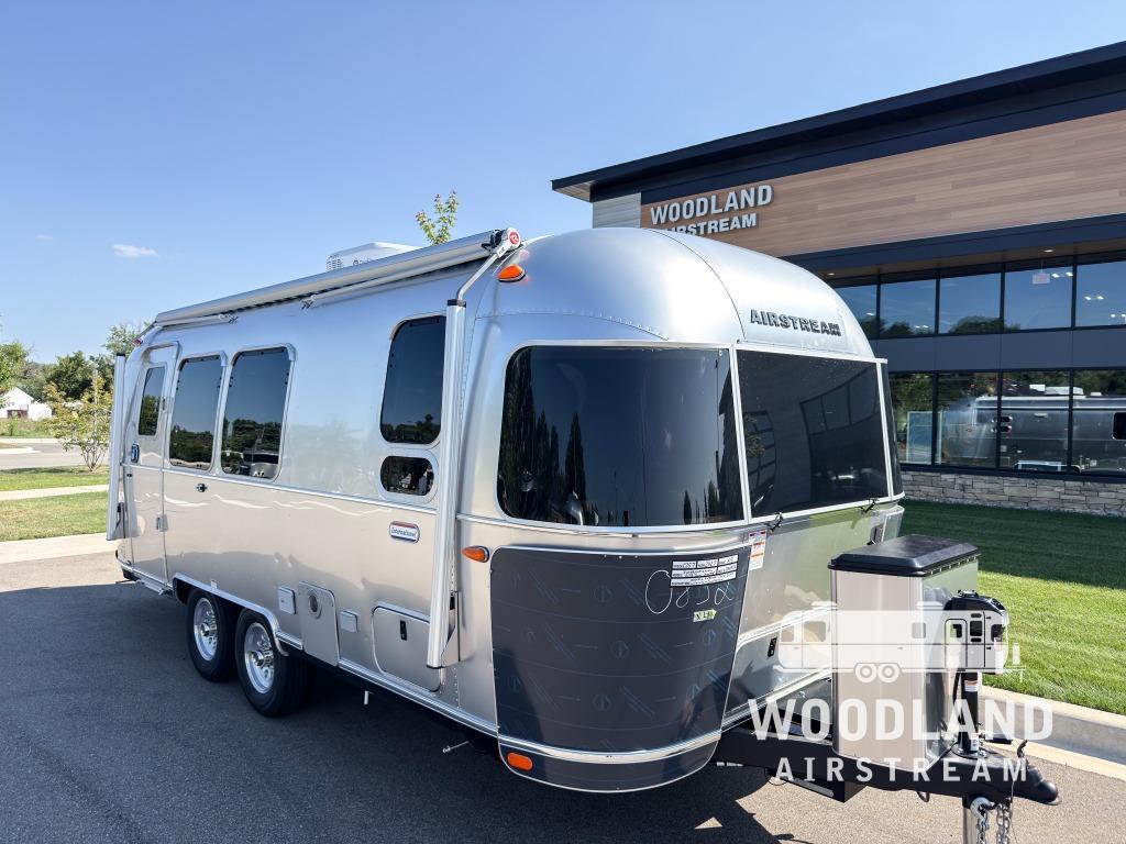 2027 Airstream International 23FB Twin in clarkston MI