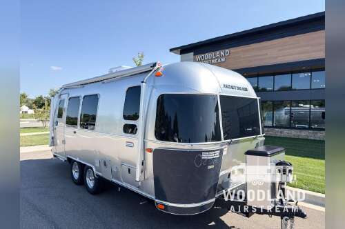 2027 Airstream International 23FB Twin in clarkston MI