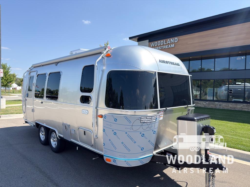 2027 Airstream Flying Cloud 23FB in clarkston MI