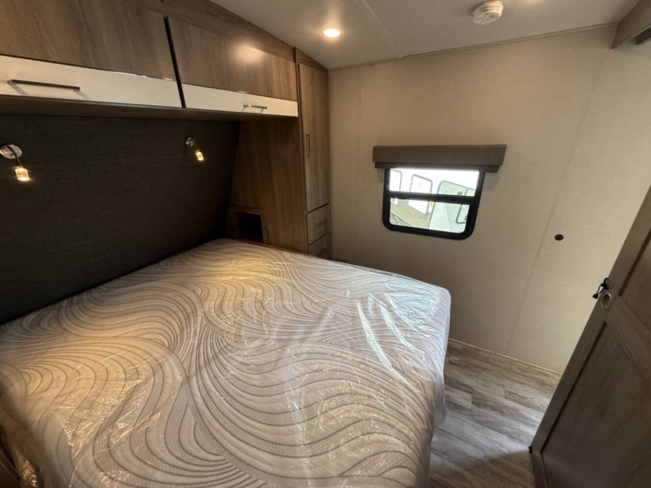 A photo of this 2022 Grand Design Imagine 2670 MK