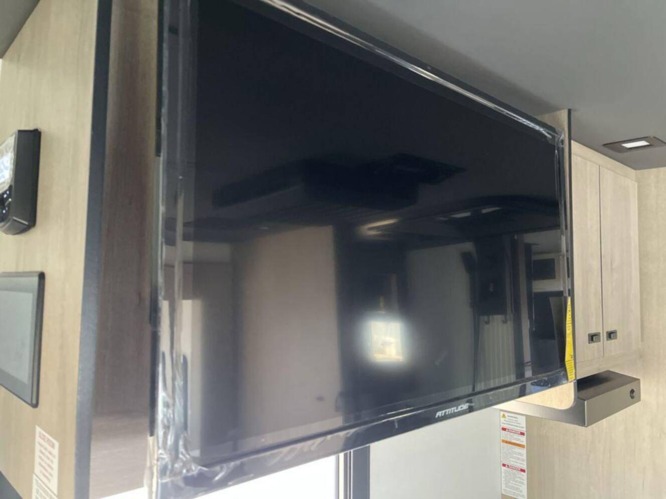 A photo of this 2027 Grand Design Lineage Series M 25TK